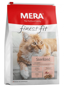 MERA FINEST FIT Sterilized, karma dla kotów sterylizowanych, ze świeżym mięsem drobiowym i żurawiną, 1,5 kg + 200 g MERA SNACKS
